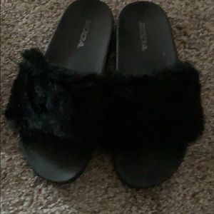 Women’s slides